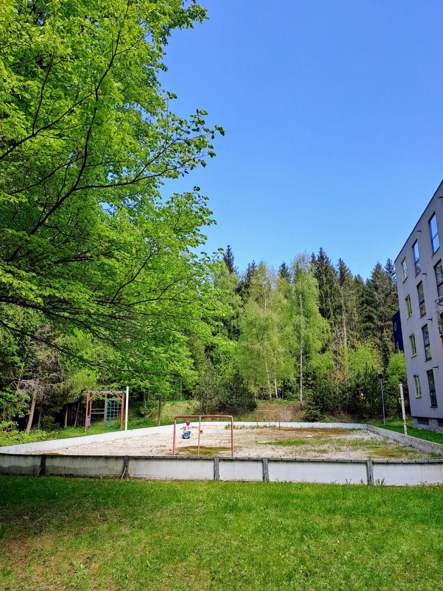Plne Vybaveny Apartman Pod Mumlavskym Vodopadem, Zahrada S Ohnistem, Idealni Vychozi Bod Pro Turistiku, U Cesty Na Hrebeny, Kousek Do Centra, Absolutni Klid, Vybaveny I Pro Deti, Wellness A Fitko Naproti Harrachov Kültér fotó